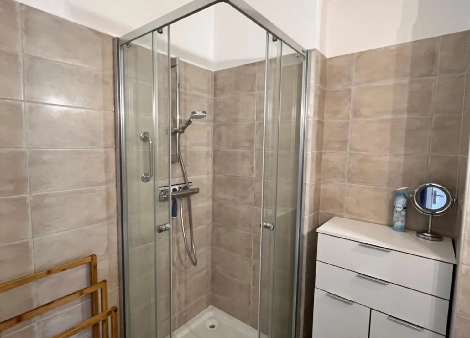 Apartamento Studio Style Vintage A Niza Francia